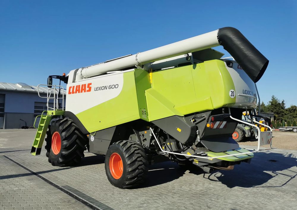 Claas Lexion 600 - Зърнокомбайн: снимка 3 Claas Lexion 600 - Зърнокомбайн: снимка 3