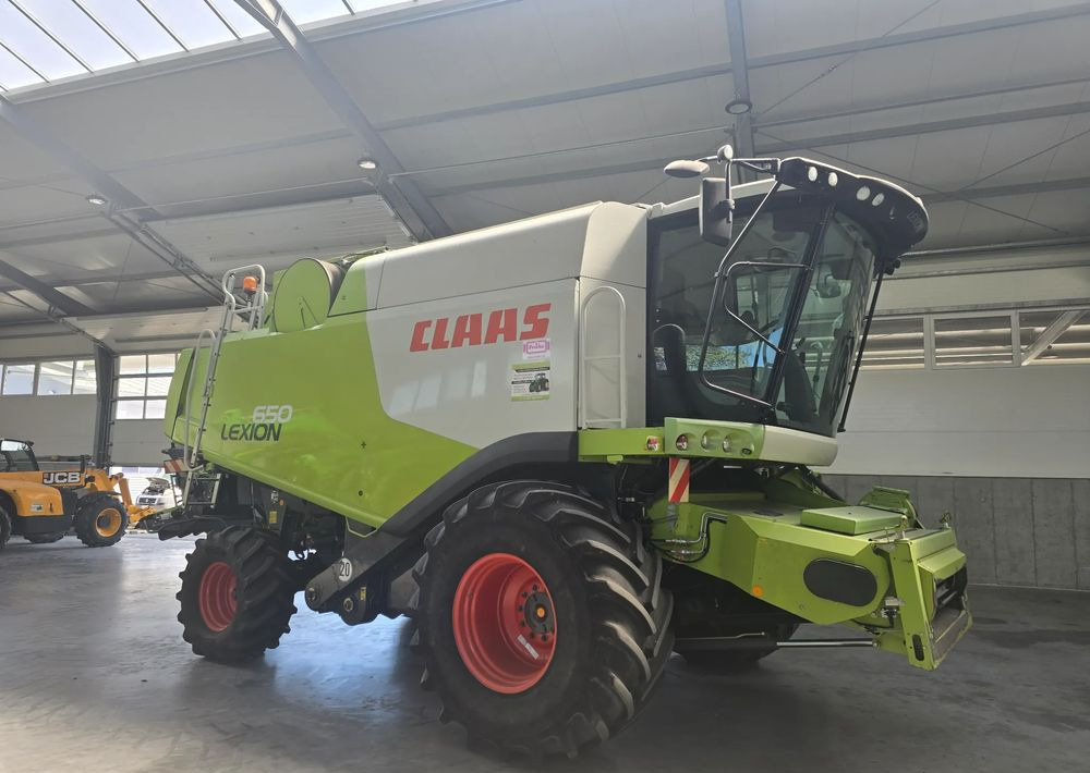 Claas Lexion 650 - Зърнокомбайн: снимка 2 Claas Lexion 650 - Зърнокомбайн: снимка 2