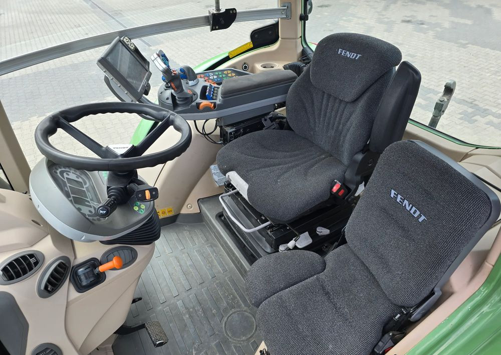 Трактор Fendt 722 SCR Profi: снимка 8
