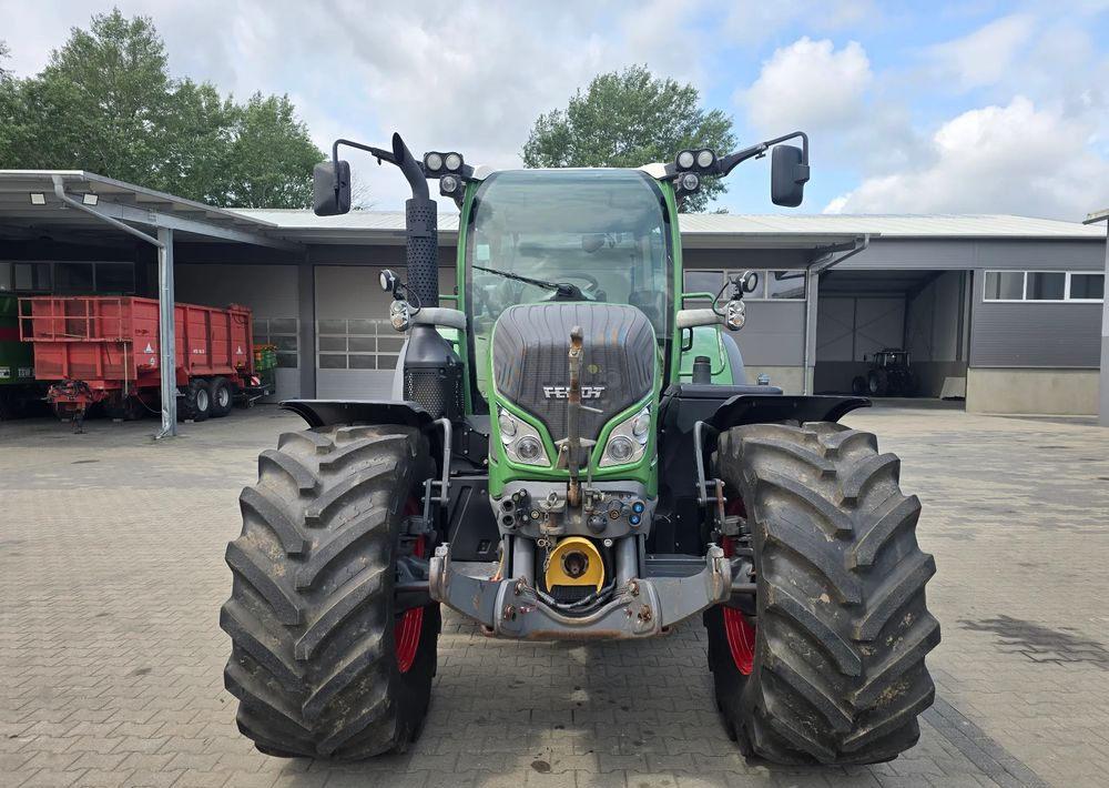 Fendt 722 Vario SCR Profi - Трактор: снимка 3 Fendt 722 Vario SCR Profi - Трактор: снимка 3