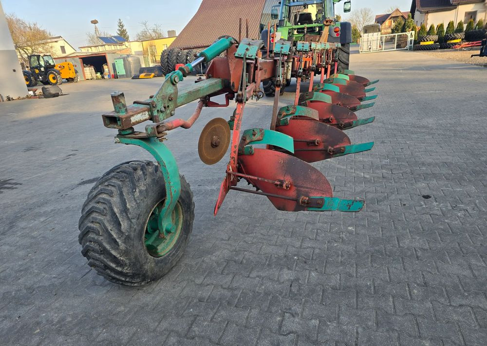 Kverneland BB 100 z wałami cambel - Плуг: снимка 3 Kverneland BB 100 z wałami cambel - Плуг: снимка 3