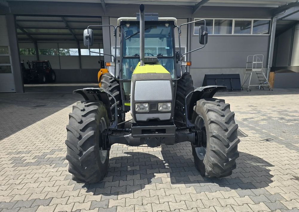 Valtra 800 - Трактор: снимка 3 Valtra 800 - Трактор: снимка 3