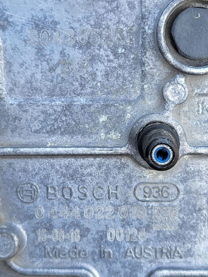 Pompa ADBLUE IVECO 504364261 BOSCH 0444022019 IVECO - Резервни части: снимка 4 Pompa ADBLUE IVECO 504364261 BOSCH 0444022019 IVECO - Резервни части: снимка 4