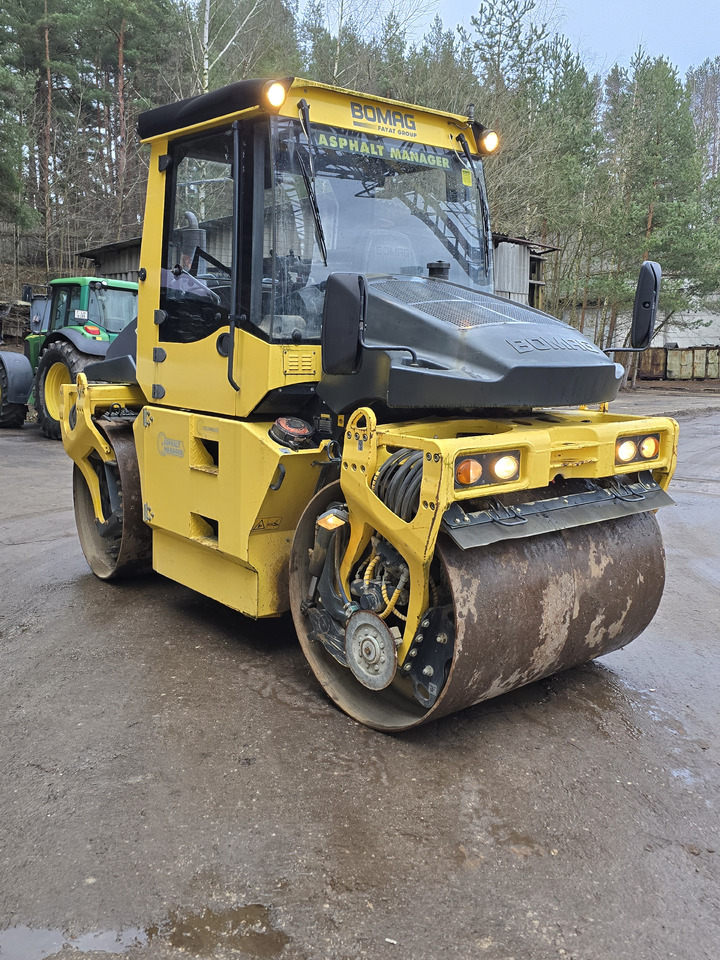 BOMAG BW154 AP-AM - Пътен валяк: снимка 1 BOMAG BW154 AP-AM - Пътен валяк: снимка 1