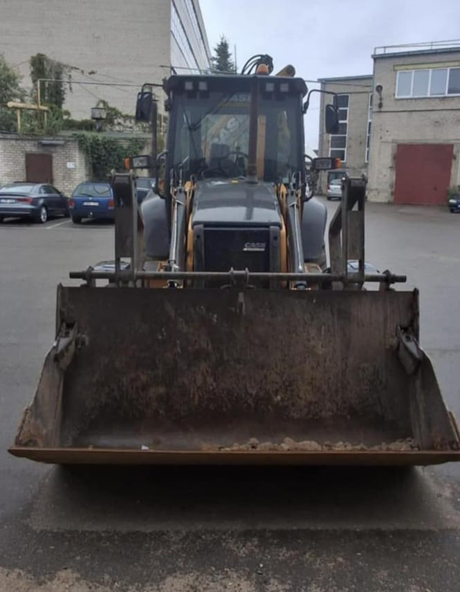 CASE 580ST - Багер-товарач: снимка 3 CASE 580ST - Багер-товарач: снимка 3