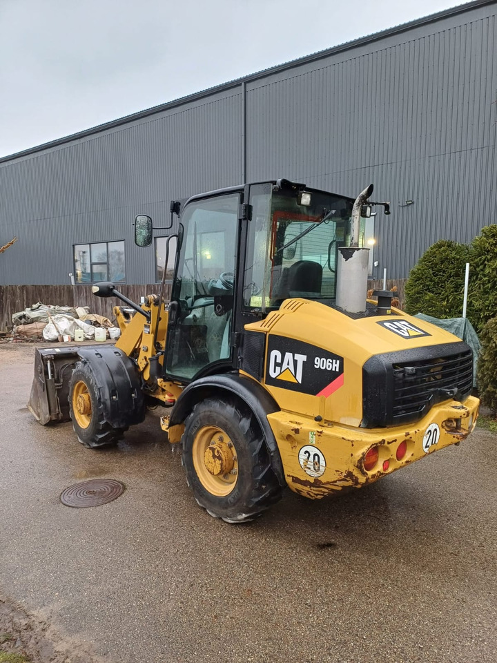 CATERPILLAR 906H - Багер-товарач: снимка 4 CATERPILLAR 906H - Багер-товарач: снимка 4