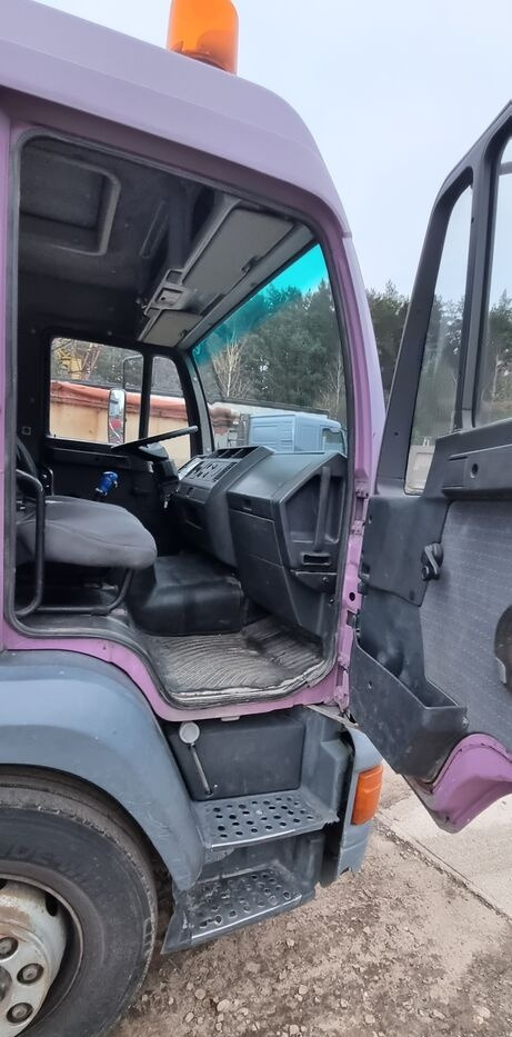 Самосвал камион, Камион с кран MAN 15.224: снимка 17