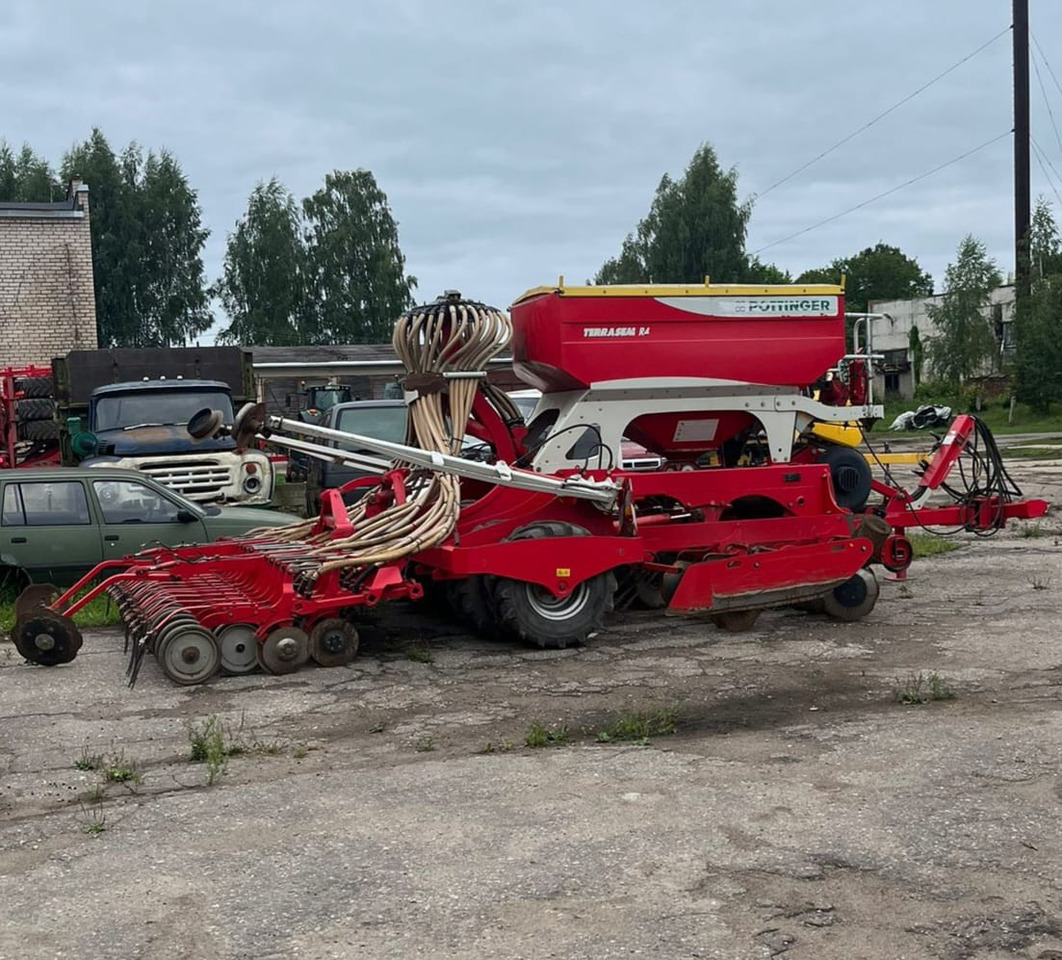 Pottinger Terrasem Artis R4 - Комбинирана сеялка: снимка 1 Pottinger Terrasem Artis R4 - Комбинирана сеялка: снимка 1