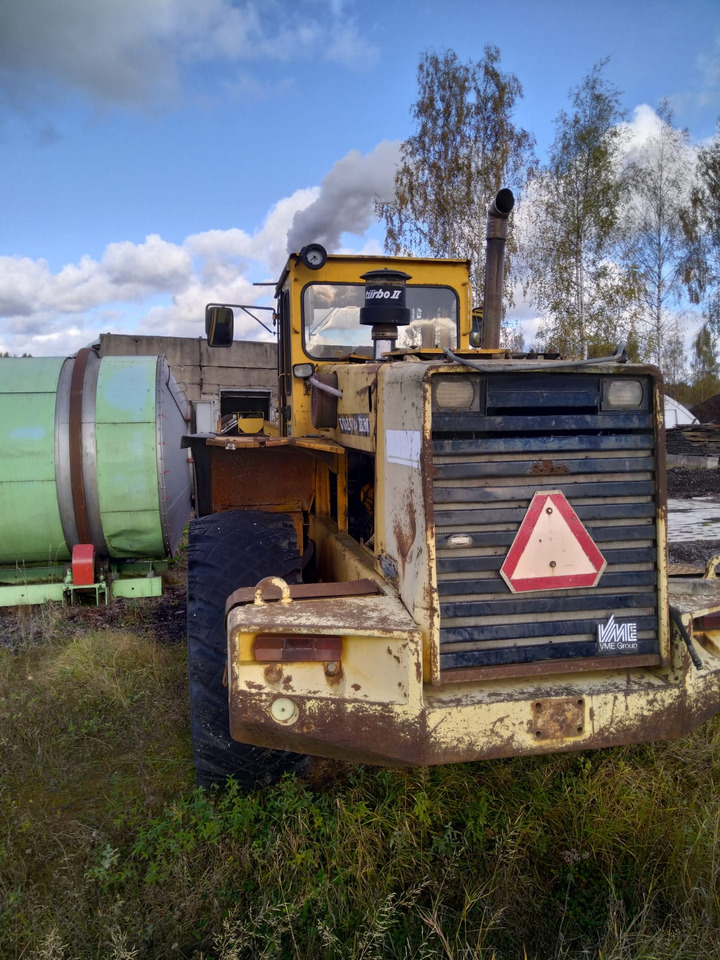 VOLVO L120 - Колесен товарач: снимка 3 VOLVO L120 - Колесен товарач: снимка 3