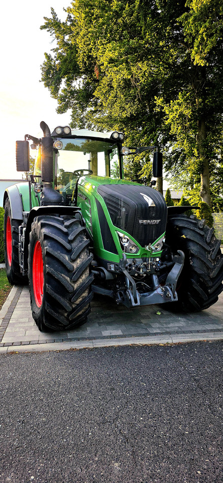 Fendt 933 S4 Profi Plus - Трактор: снимка 4 Fendt 933 S4 Profi Plus - Трактор: снимка 4