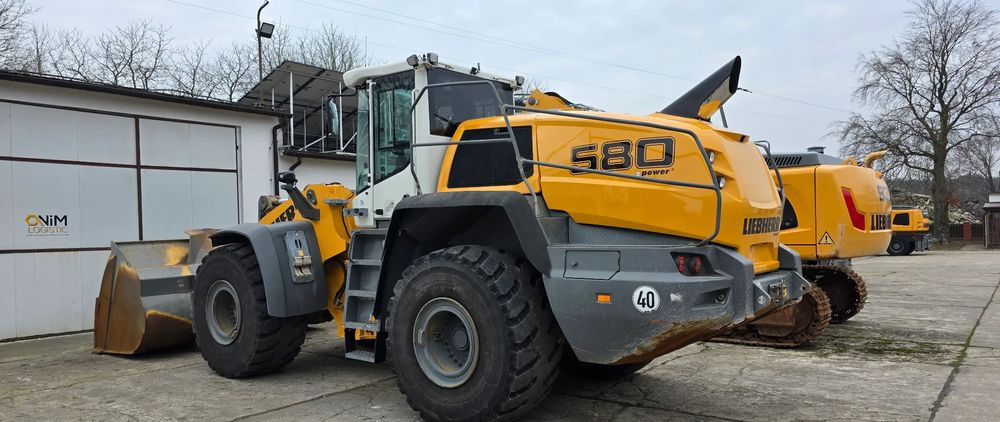 Liebherr 580 - Колесен товарач: снимка 1 Liebherr 580 - Колесен товарач: снимка 1