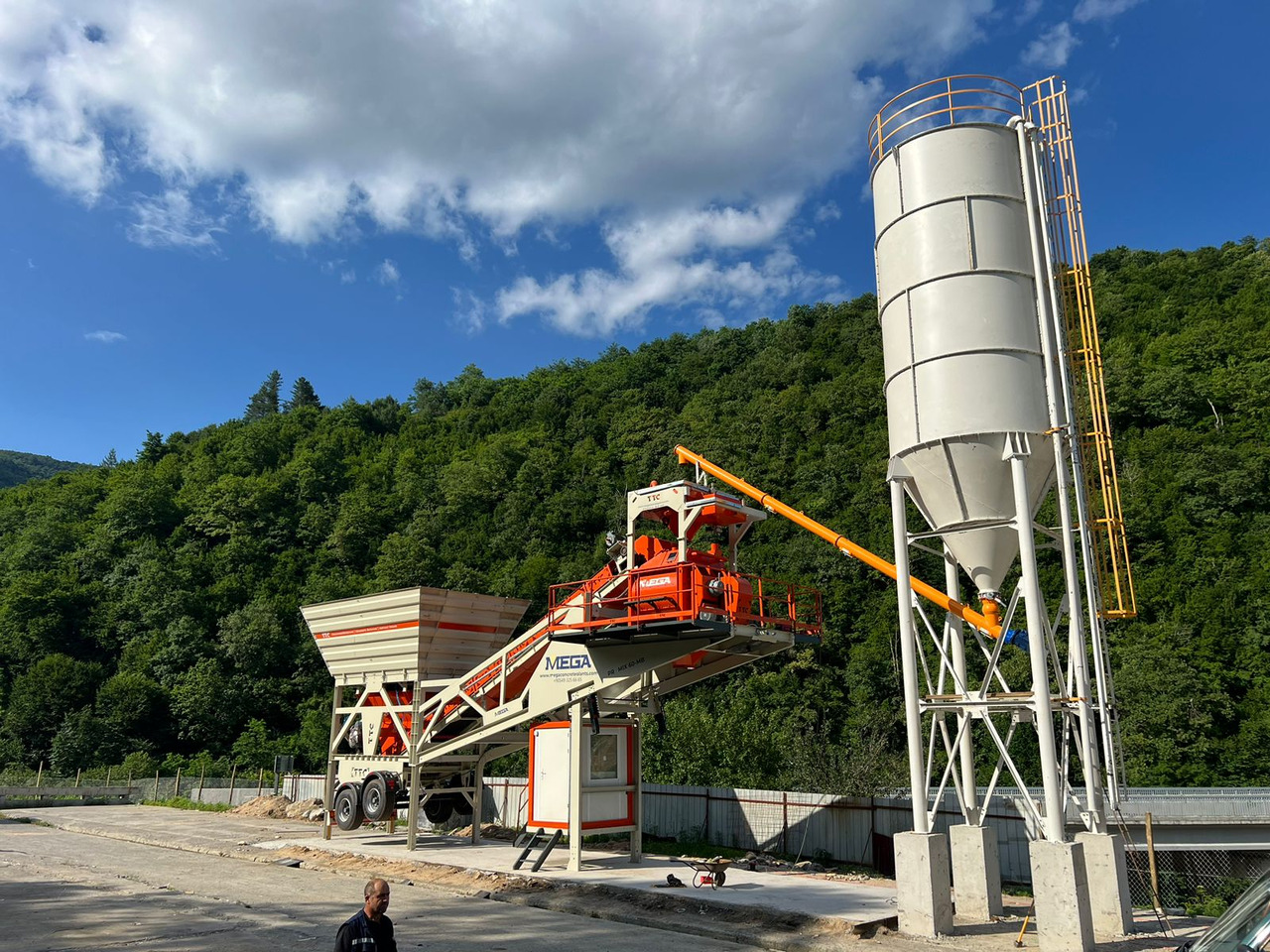 For Sale Mobile Concrete Plant 60 m³ - Бетонов възел: снимка 1 For Sale Mobile Concrete Plant 60 m³ - Бетонов възел: снимка 1