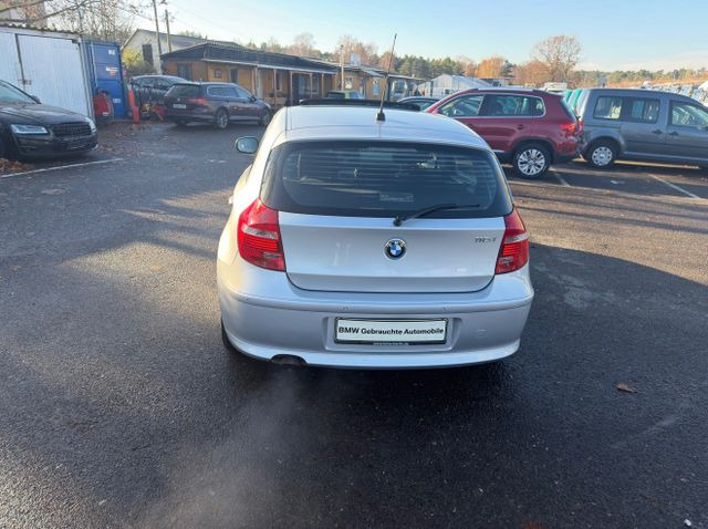 BMW 116i Limousine - Лек автомобил: снимка 4 BMW 116i Limousine - Лек автомобил: снимка 4