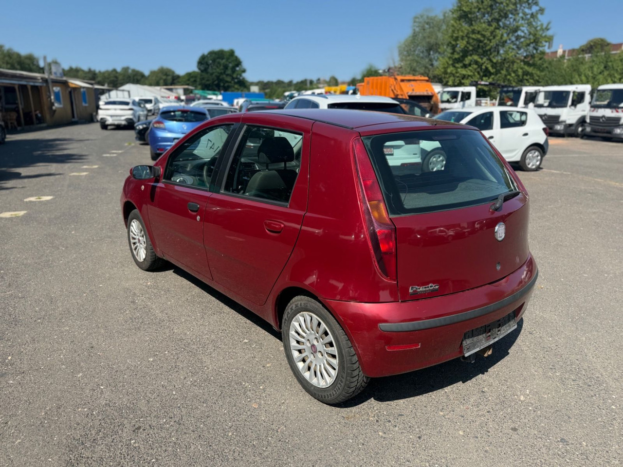 Седан Fiat Punto Aktueller HU: снимка 6