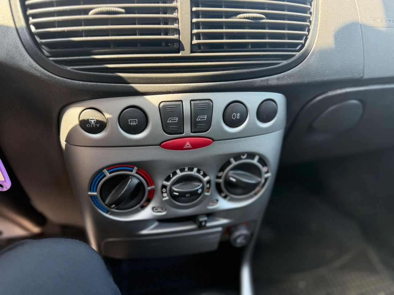 Седан Fiat Punto Aktueller HU: снимка 11