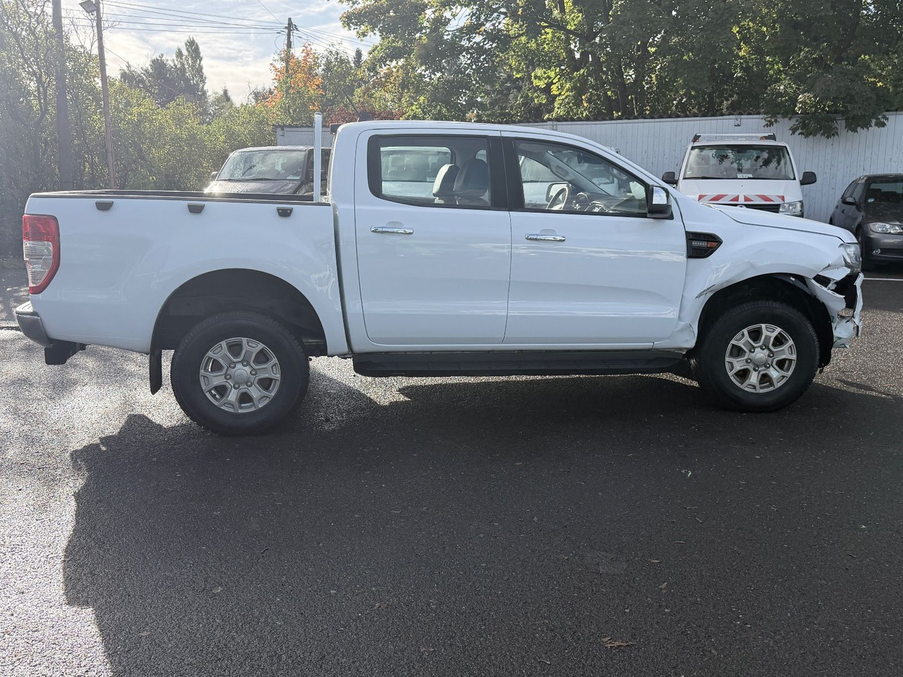 Ford Ranger XLT Doppelkabine 4x4 - Джип: снимка 5 Ford Ranger XLT Doppelkabine 4x4 - Джип: снимка 5