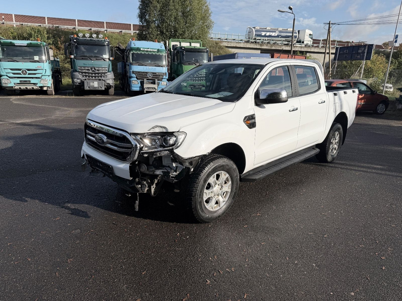 Ford Ranger XLT Doppelkabine 4x4 - Джип: снимка 3 Ford Ranger XLT Doppelkabine 4x4 - Джип: снимка 3