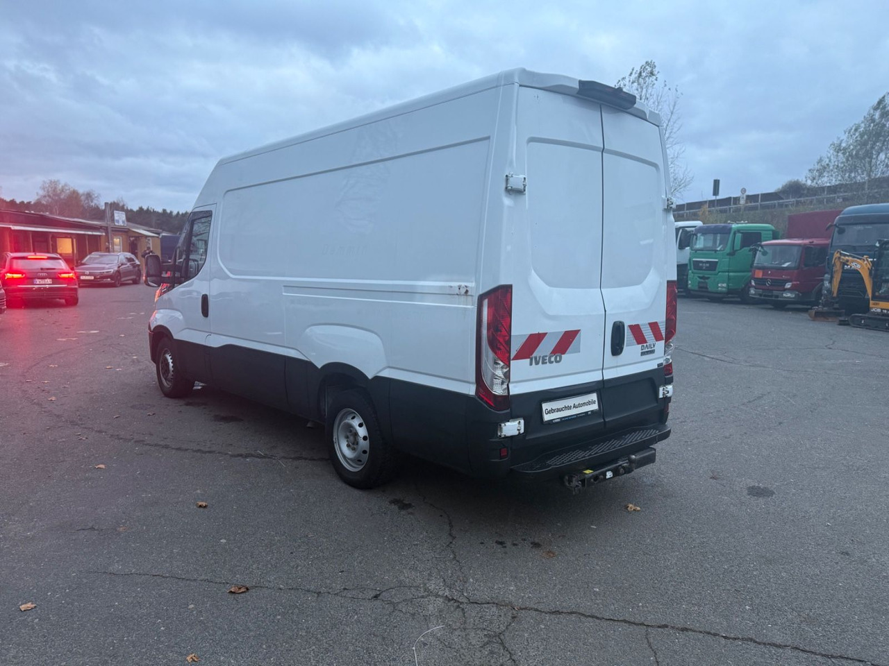 Iveco Daily Kasten HKa 35 S 16 AUTOMATIK - Товарен бус: снимка 5 Iveco Daily Kasten HKa 35 S 16 AUTOMATIK - Товарен бус: снимка 5