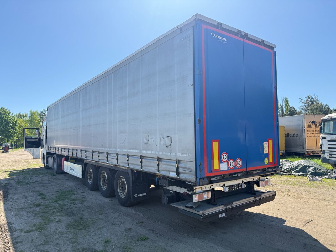 Krone SD mit Ladebordwand - Брезентово полуремарке: снимка 5 Krone SD mit Ladebordwand - Брезентово полуремарке: снимка 5