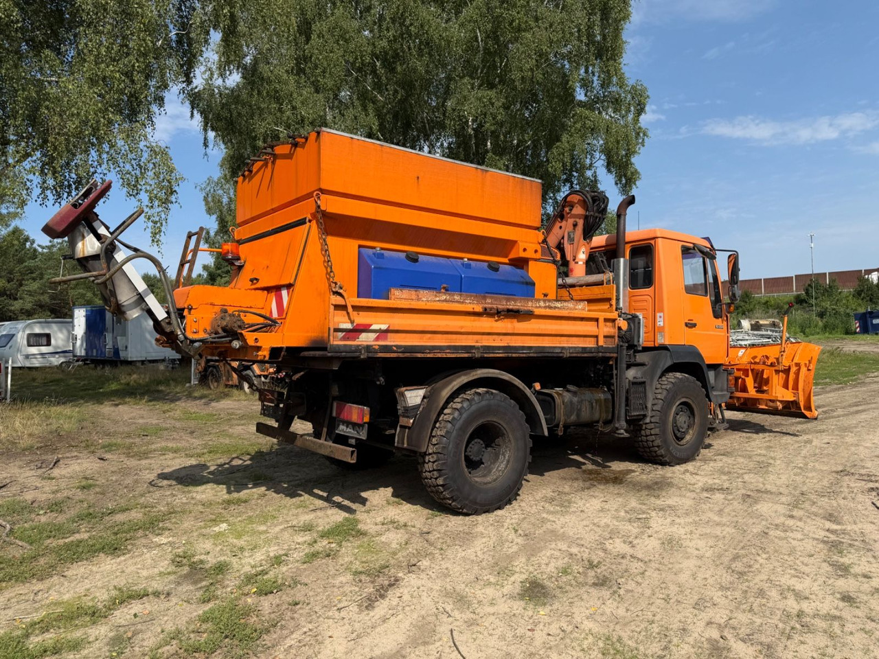 MAN 10.224 Atlas Kran Salzstreuer 4X4 - Самосвал камион, Камион с кран: снимка 5 MAN 10.224 Atlas Kran Salzstreuer 4X4 - Самосвал камион, Камион с кран: снимка 5