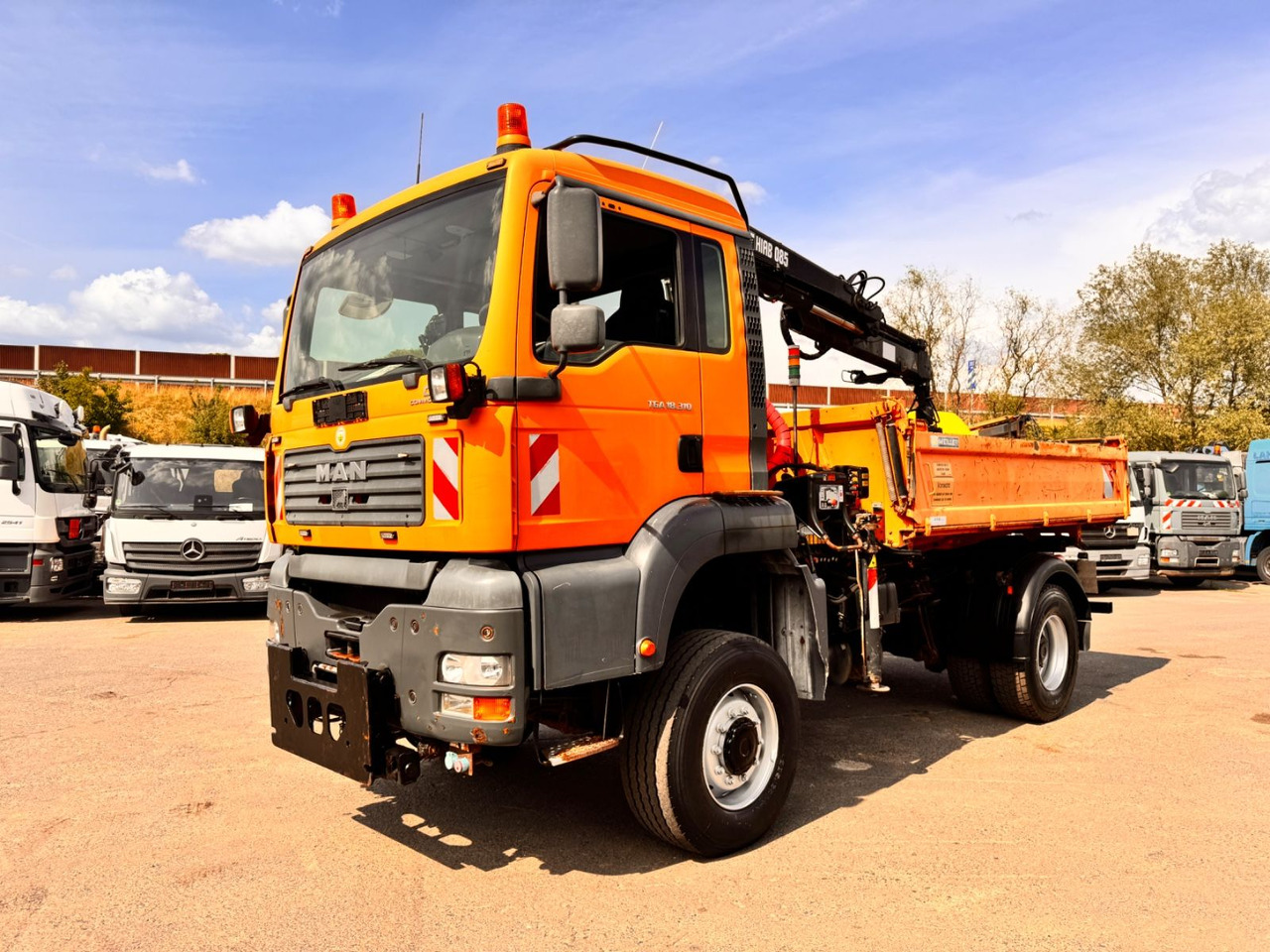MAN TGA 18.310 Kipper - Kran 4x4 - Самосвал камион, Камион с кран: снимка 3 MAN TGA 18.310 Kipper - Kran 4x4 - Самосвал камион, Камион с кран: снимка 3