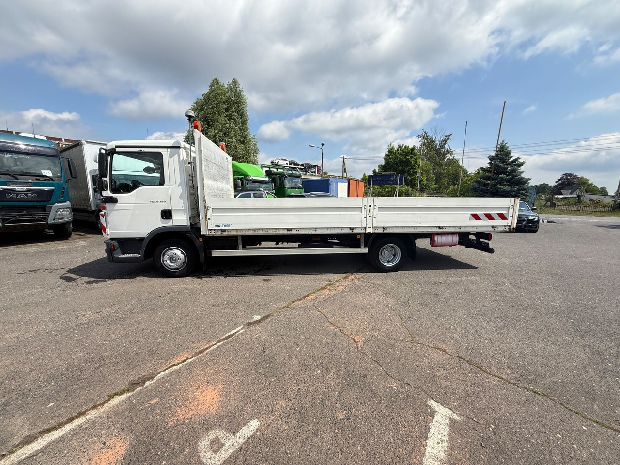 Бордови камион MAN TGL 8.180: снимка 6