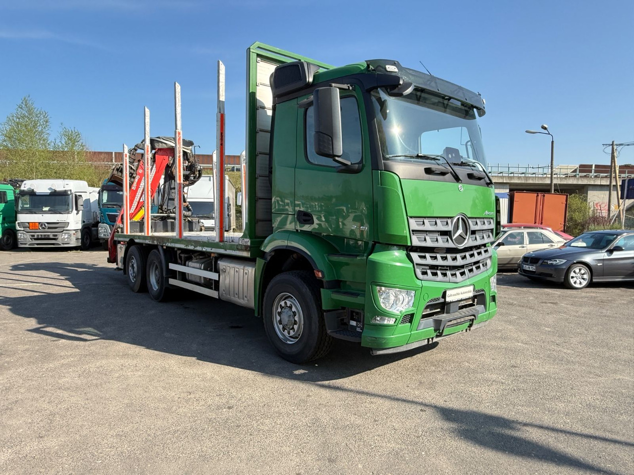 Mercedes-Benz Actros 2571 Holztransporter mit Kran - Камион за дърва, Камион с кран: снимка 2 Mercedes-Benz Actros 2571 Holztransporter mit Kran - Камион за дърва, Камион с кран: снимка 2