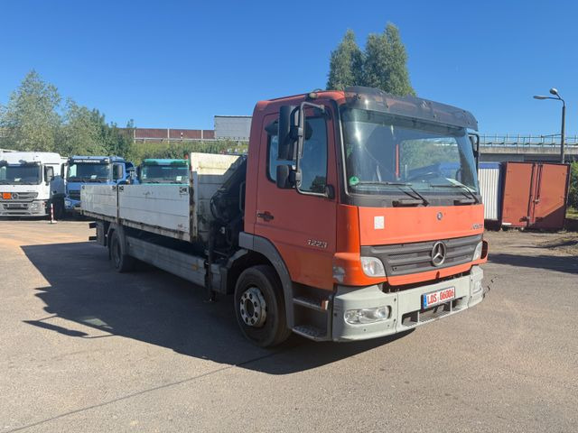 Mercedes-Benz Atego 1223 mit Kran MKG HLK 76 - Бордови камион, Камион с кран: снимка 2 Mercedes-Benz Atego 1223 mit Kran MKG HLK 76 - Бордови камион, Камион с кран: снимка 2