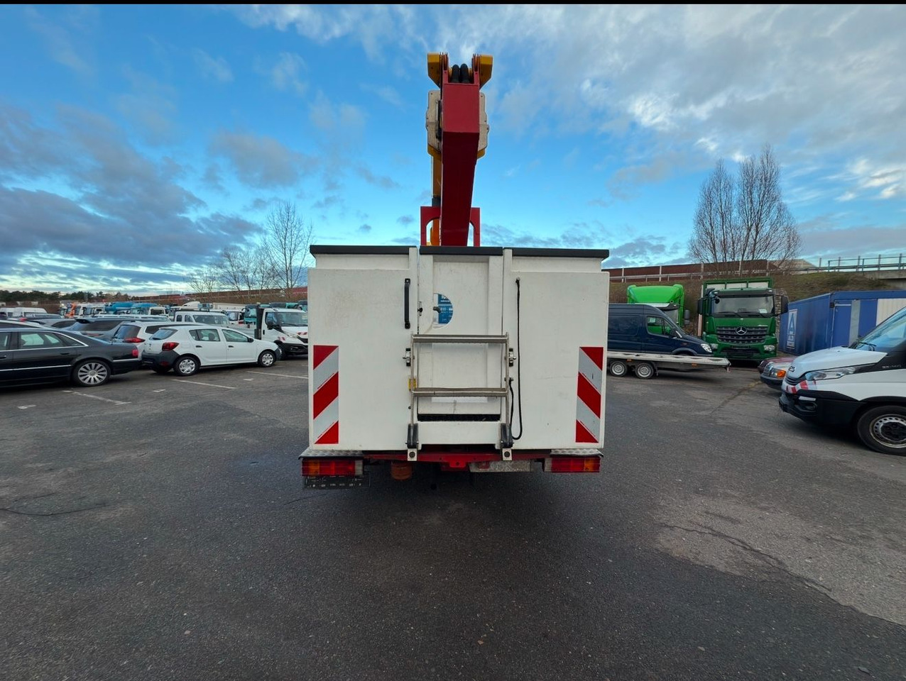 Mercedes-Benz Atego 816 2 4-Zyl. 4x2 Hebebühne - Автовишка: снимка 5 Mercedes-Benz Atego 816 2 4-Zyl. 4x2 Hebebühne - Автовишка: снимка 5