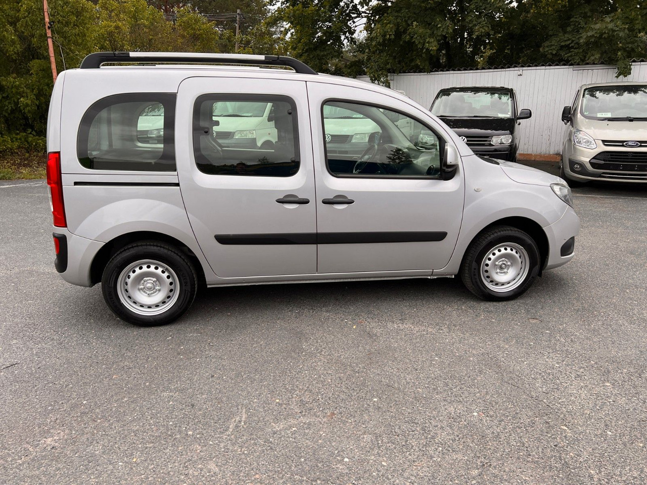 Mercedes-Benz Citan Kombi 111 CDI lang - Пътнически бус: снимка 5 Mercedes-Benz Citan Kombi 111 CDI lang - Пътнически бус: снимка 5