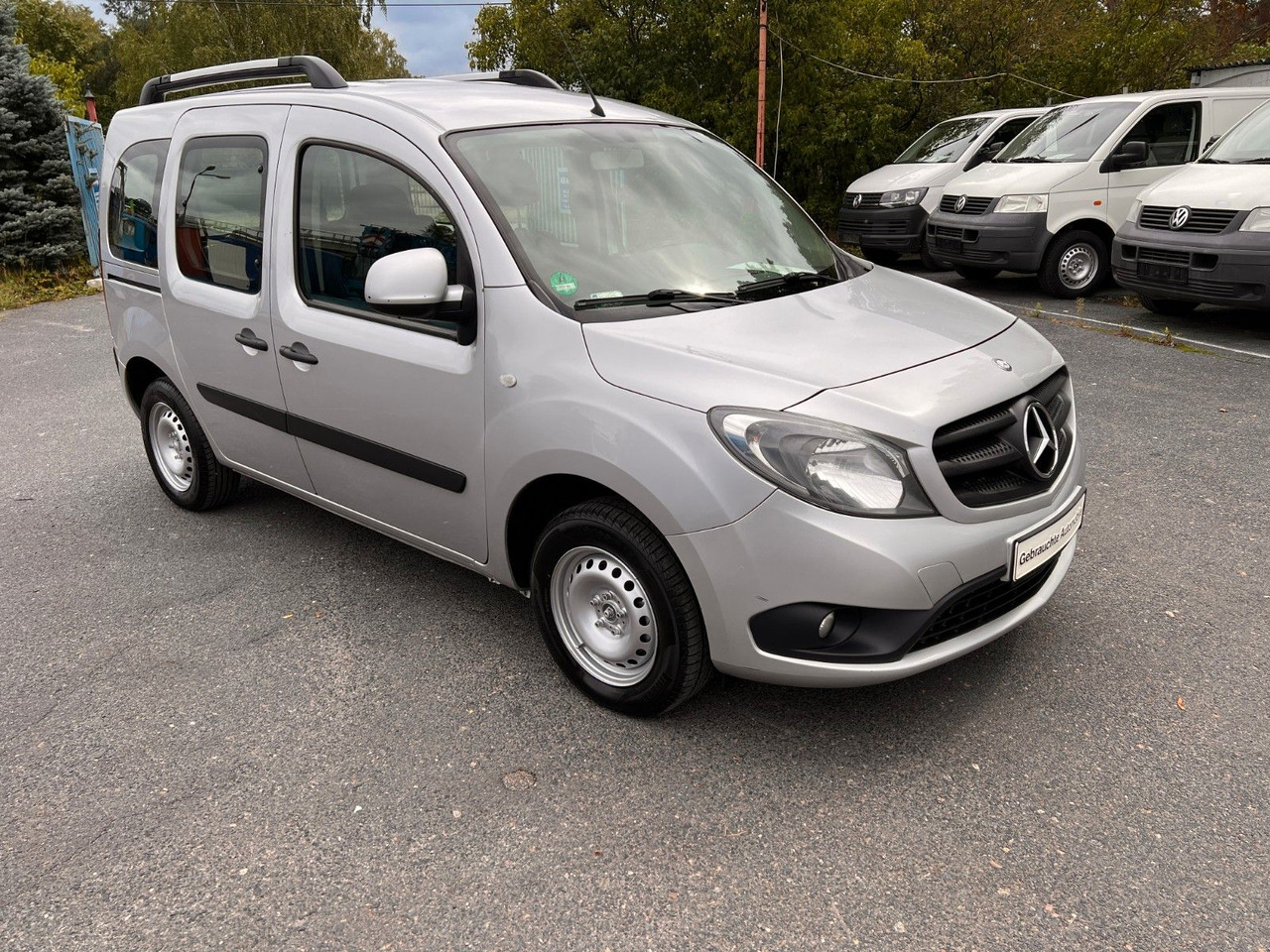 Mercedes-Benz Citan Kombi 111 CDI lang - Пътнически бус: снимка 2 Mercedes-Benz Citan Kombi 111 CDI lang - Пътнически бус: снимка 2