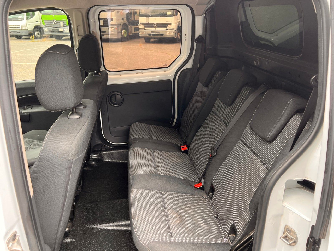 Пътнически бус Mercedes-Benz Citan Mixto 111 CDI extralang: снимка 12