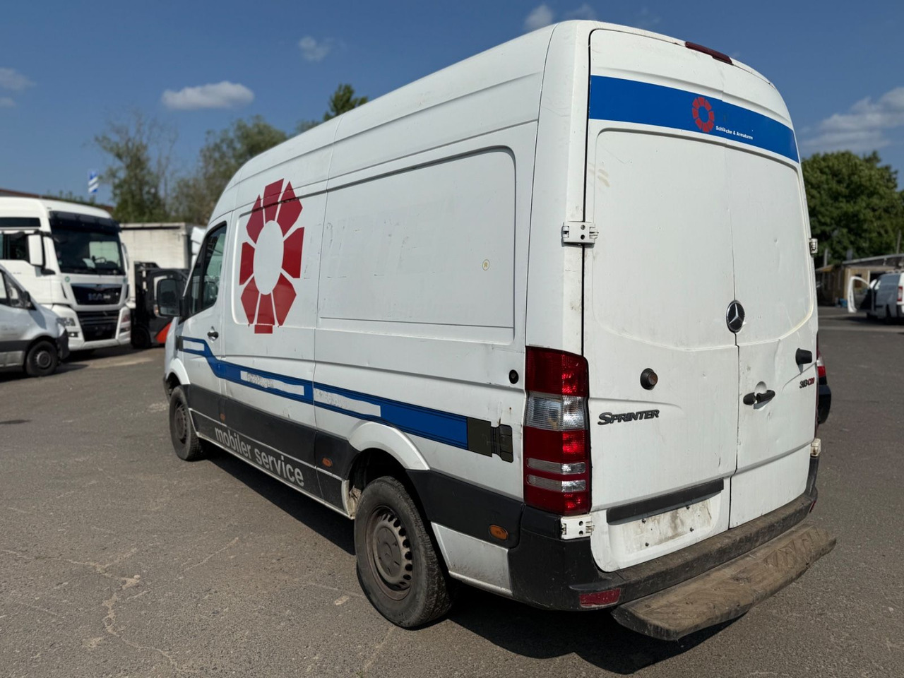 Mercedes-Benz Sprinter II Kasten 313 CDI MOTORSCHADEN !!! - Товарен бус: снимка 5 Mercedes-Benz Sprinter II Kasten 313 CDI MOTORSCHADEN !!! - Товарен бус: снимка 5