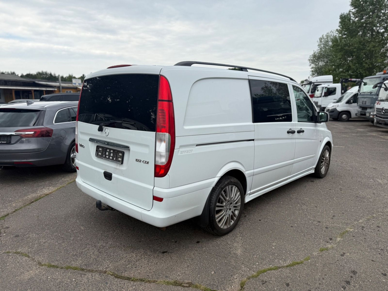 Mercedes-Benz Vito Mixto 122 CDI EFFECT lang - Пътнически бус: снимка 4 Mercedes-Benz Vito Mixto 122 CDI EFFECT lang - Пътнически бус: снимка 4