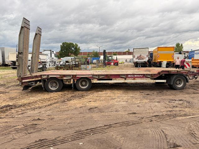 Müller-Mitteltal T 3 PROFI 30,0 - Нискорамна площадка ремарке: снимка 3 Müller-Mitteltal T 3 PROFI 30,0 - Нискорамна площадка ремарке: снимка 3