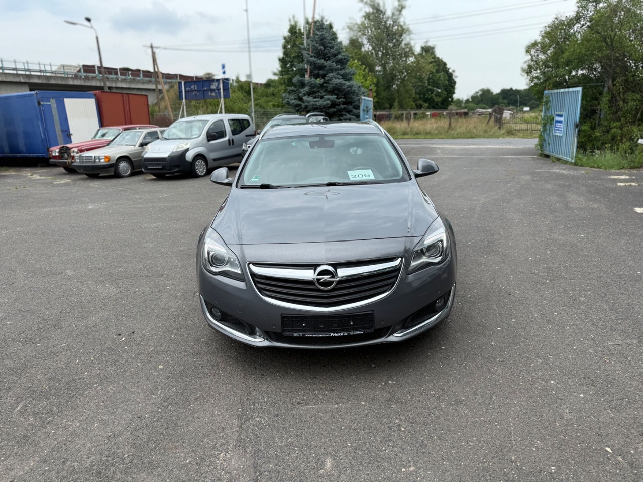 Opel Insignia A Sports Tourer Innovation - Комби: снимка 1 Opel Insignia A Sports Tourer Innovation - Комби: снимка 1
