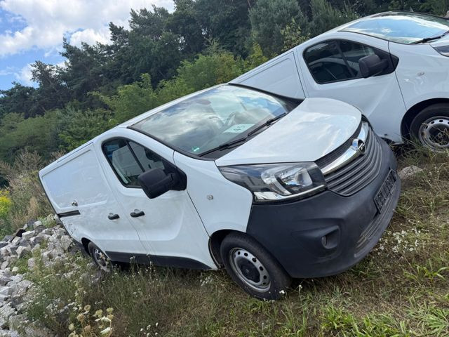 Opel Vivaro B Kasten/Kombi Kasten L1H1 2,7t - Малък ван: снимка 2 Opel Vivaro B Kasten/Kombi Kasten L1H1 2,7t - Малък ван: снимка 2