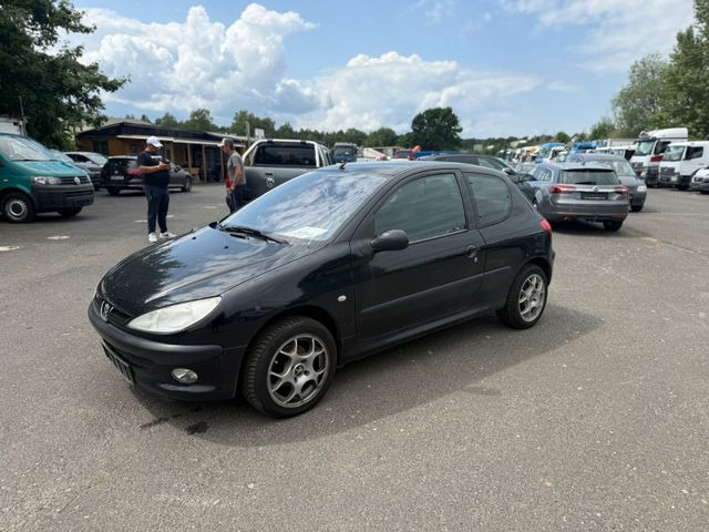 Peugeot 206 1.4 HDi - Седан: снимка 3 Peugeot 206 1.4 HDi - Седан: снимка 3
