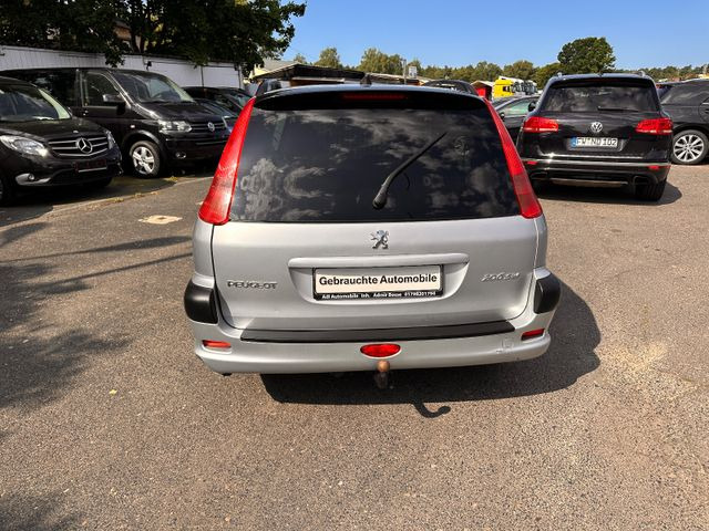 Peugeot 206 SW Grand Filou Cool - Комби: снимка 4 Peugeot 206 SW Grand Filou Cool - Комби: снимка 4