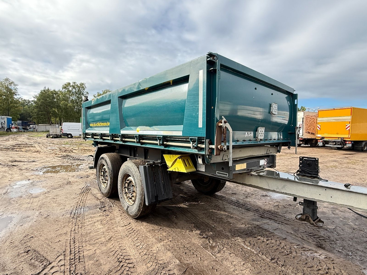 Schmitz Cargobull ZKI 18 Dreiseitenkipper - Самосвал ремарке: снимка 1 Schmitz Cargobull ZKI 18 Dreiseitenkipper - Самосвал ремарке: снимка 1