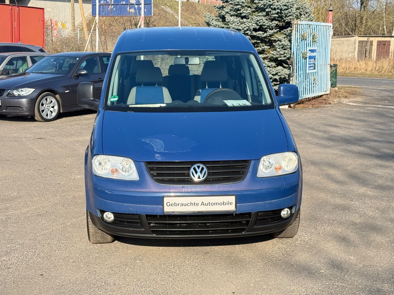 Volkswagen Caddy Life - Пътнически бус: снимка 1 Volkswagen Caddy Life - Пътнически бус: снимка 1