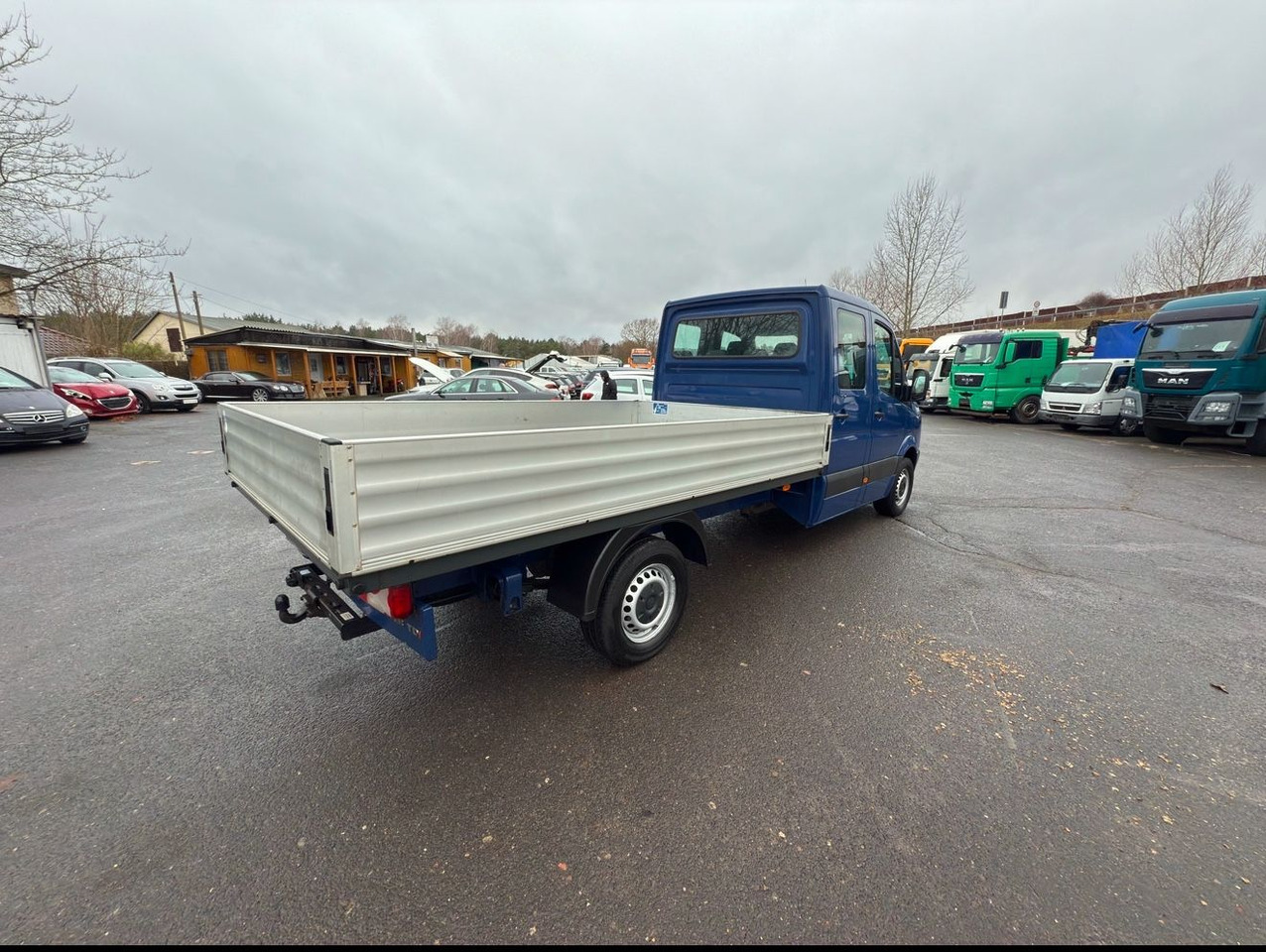 Volkswagen Crafter Pritsche 35 lang L3 Doppelkabine - Бордови бус: снимка 4 Volkswagen Crafter Pritsche 35 lang L3 Doppelkabine - Бордови бус: снимка 4