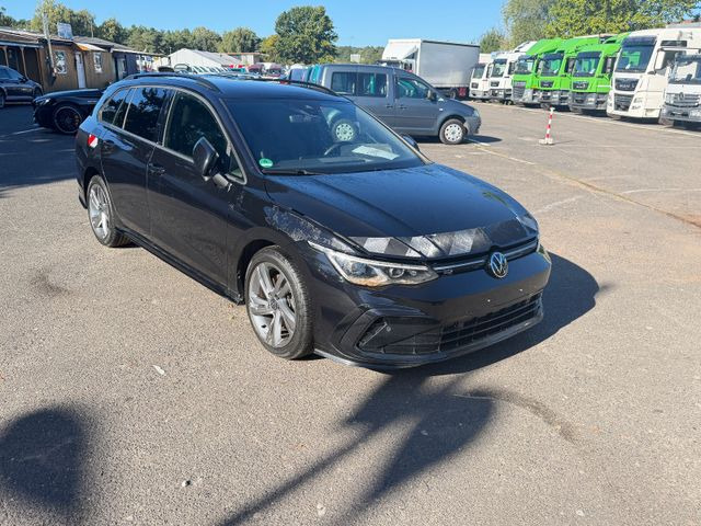 Volkswagen Golf VIII Variant R-Line Wasserschaden - Комби: снимка 1 Volkswagen Golf VIII Variant R-Line Wasserschaden - Комби: снимка 1