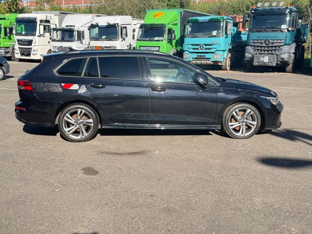 Volkswagen Golf VIII Variant R-Line Wasserschaden - Комби: снимка 5 Volkswagen Golf VIII Variant R-Line Wasserschaden - Комби: снимка 5