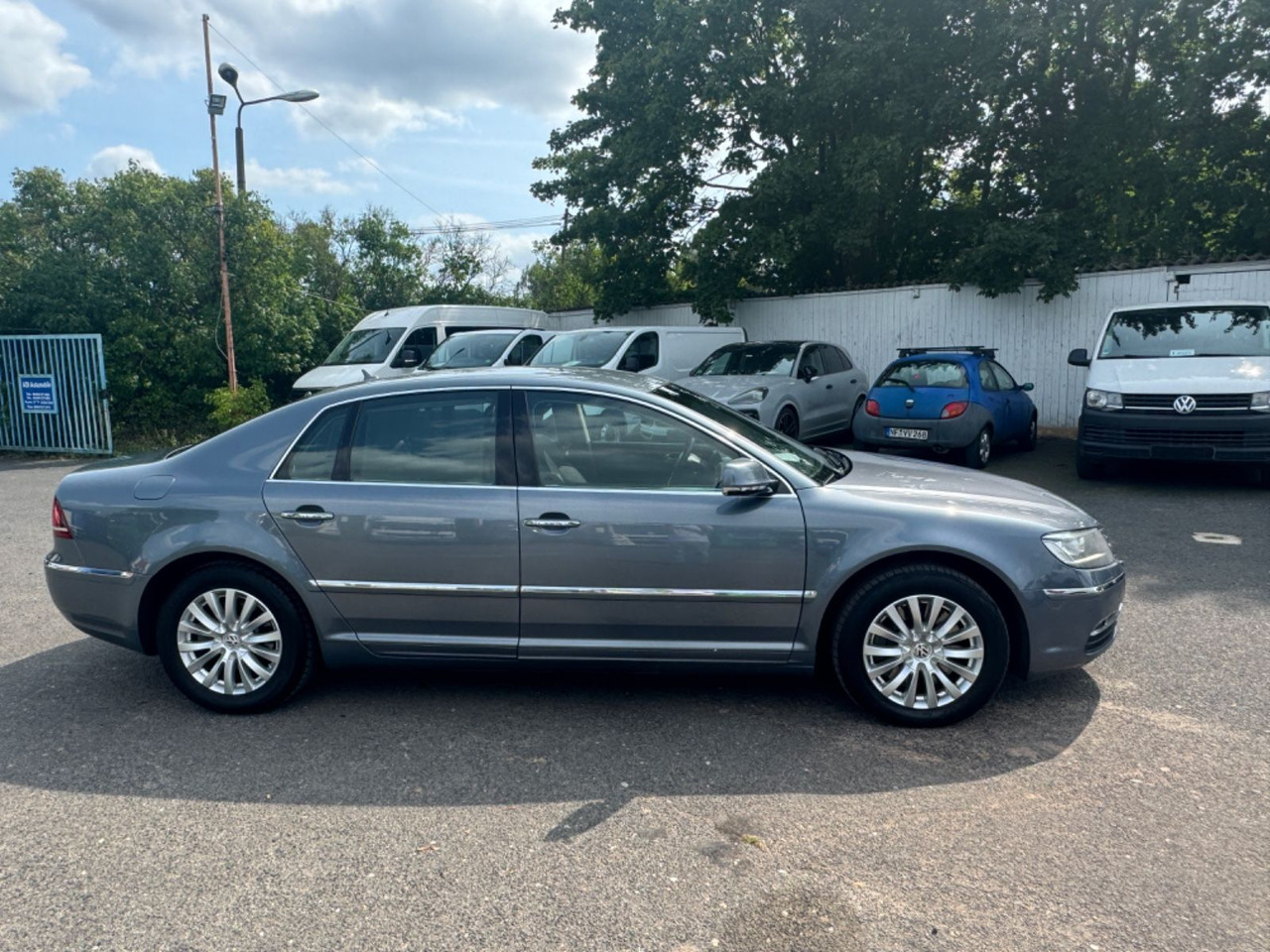Volkswagen Phaeton V6 TDI 5-Sitzer 4Motion 3.0 TDI - Седан: снимка 3 Volkswagen Phaeton V6 TDI 5-Sitzer 4Motion 3.0 TDI - Седан: снимка 3