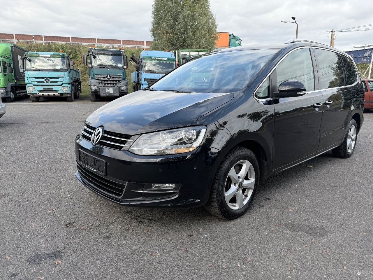 Volkswagen Sharan Highline BMT - Пътнически бус: снимка 3 Volkswagen Sharan Highline BMT - Пътнически бус: снимка 3