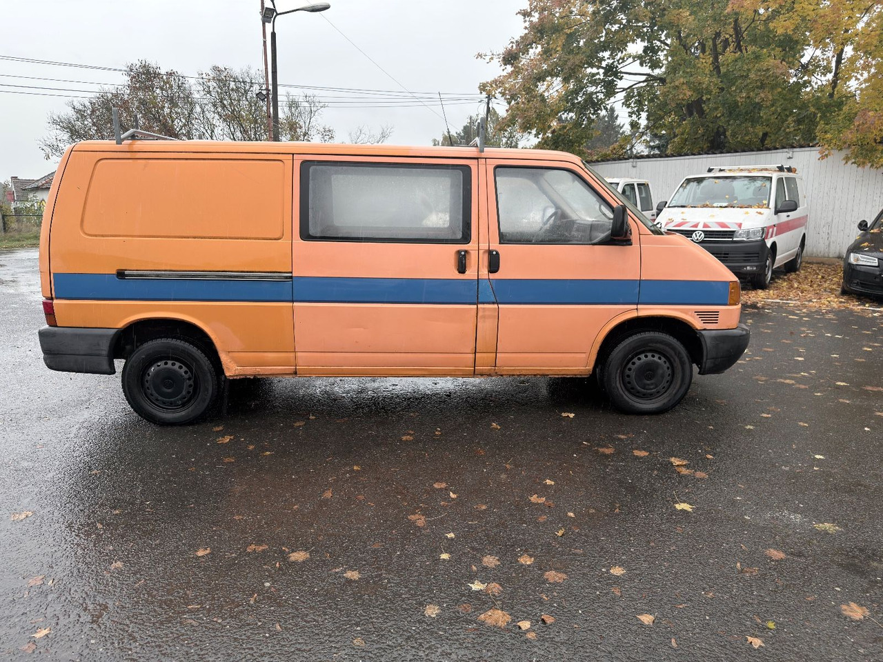 Volkswagen T4 1.9 D Transporter - Товарен бус: снимка 3 Volkswagen T4 1.9 D Transporter - Товарен бус: снимка 3