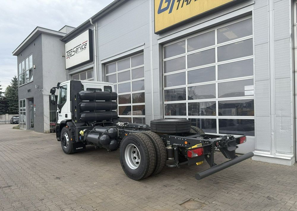 Iveco EuroCargo CNG - Контейнеровоз/ Сменна каросерия камион: снимка 5 Iveco EuroCargo CNG - Контейнеровоз/ Сменна каросерия камион: снимка 5