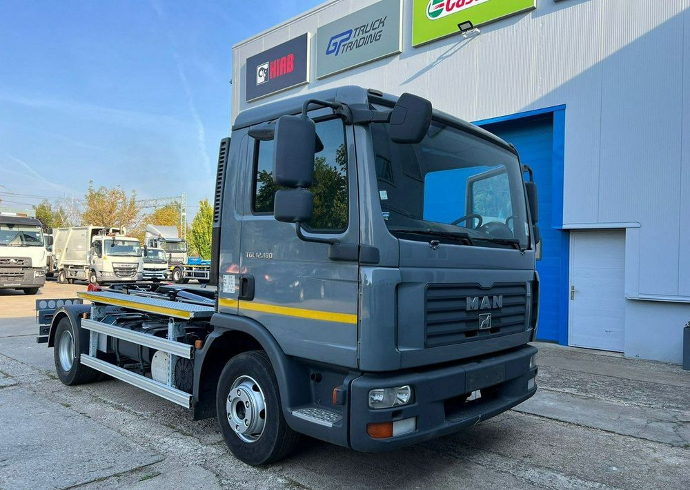 MAN TGL 12.180, hakowiec Janco/GP Lift - Боклукчийска кола: снимка 4 MAN TGL 12.180, hakowiec Janco/GP Lift - Боклукчийска кола: снимка 4
