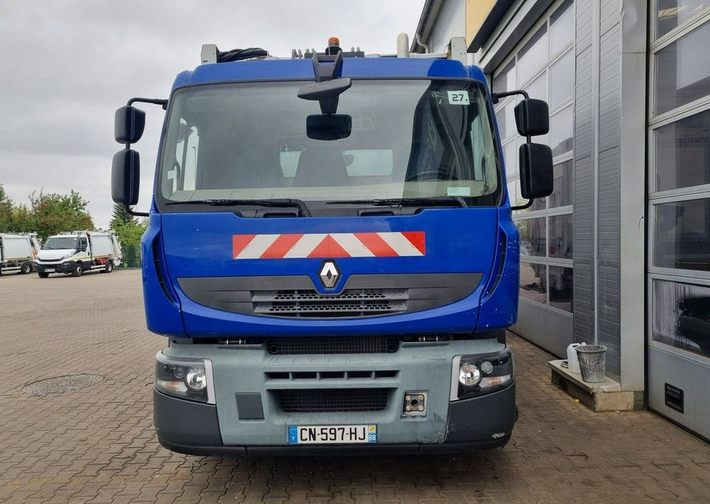 Renault D26 - Боклукчийска кола: снимка 2 Renault D26 - Боклукчийска кола: снимка 2